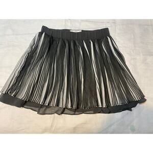 Pleated Goth Black White Skirt‎ Medium Elastic Waist Steampunk Chic Edgy